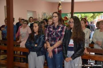  Procesión sin presencia policial en Ojos de Garza (Foto TA)